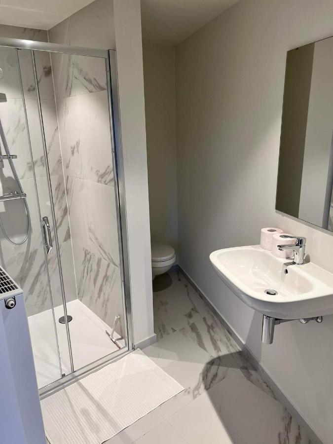 Prachtige Kamer In Centrum Brugge Met Badkamer ! 外观 照片