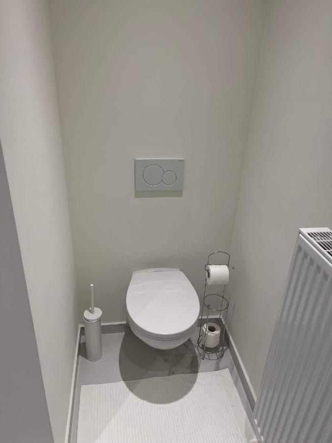 Prachtige Kamer In Centrum Brugge Met Badkamer ! 外观 照片