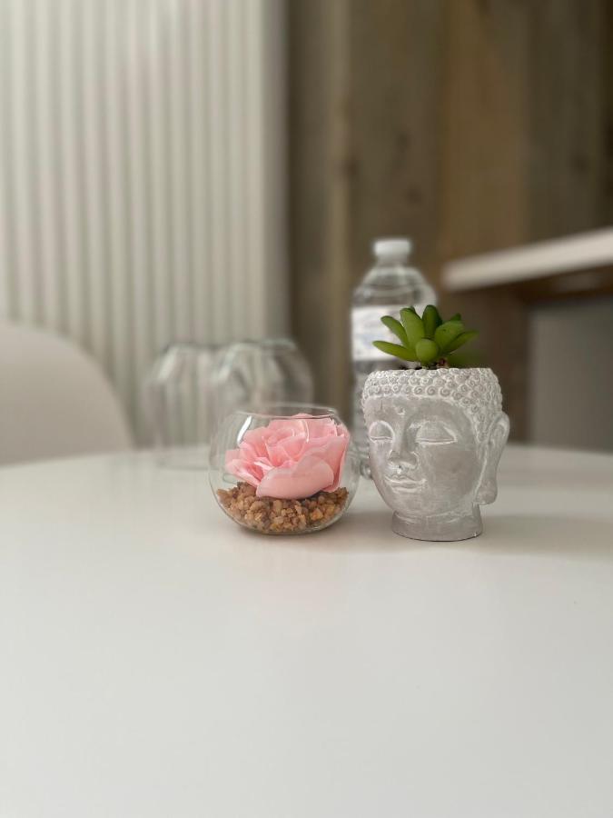 Prachtige Kamer In Centrum Brugge Met Badkamer ! 外观 照片