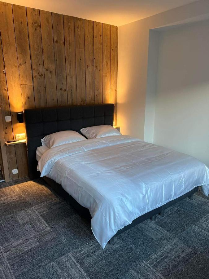 Prachtige Kamer In Centrum Brugge Met Badkamer ! 外观 照片